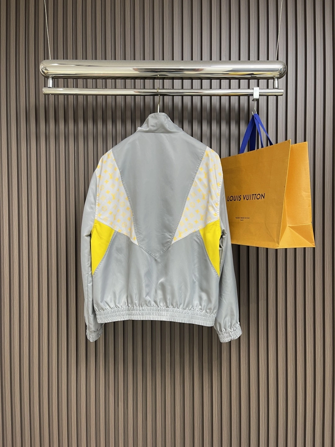 wg.luxury - 8V oversize item:E-F026H1230